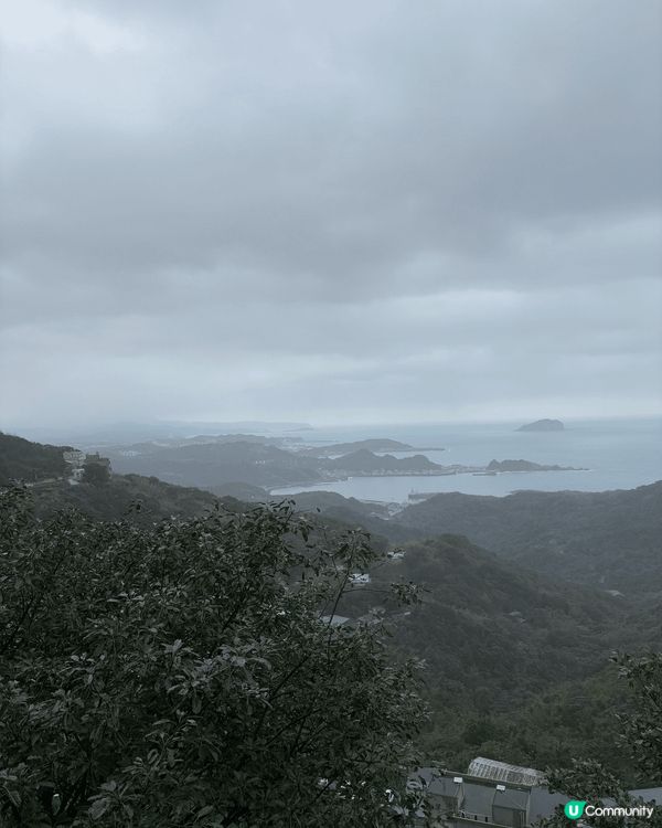 這組相片記錄咗一次好開心嘅旅程！夜晚嘅街市燈光璀璨，好熱鬧，...