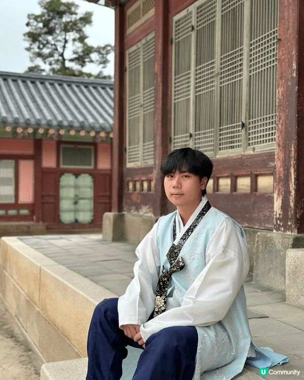 第一次和女朋友去韓國遊玩，第一次着漢服，覺得好好睇，影咗好多...
