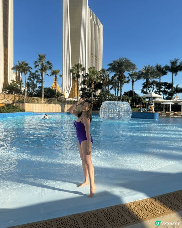 澳門銀河酒店天浪淘園，有人做沙灘、衝浪、激流、水上滑梯，好刺...