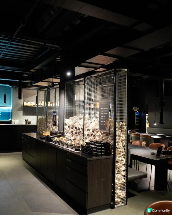 🐮肉控天堂＋純白系甜點酒吧？