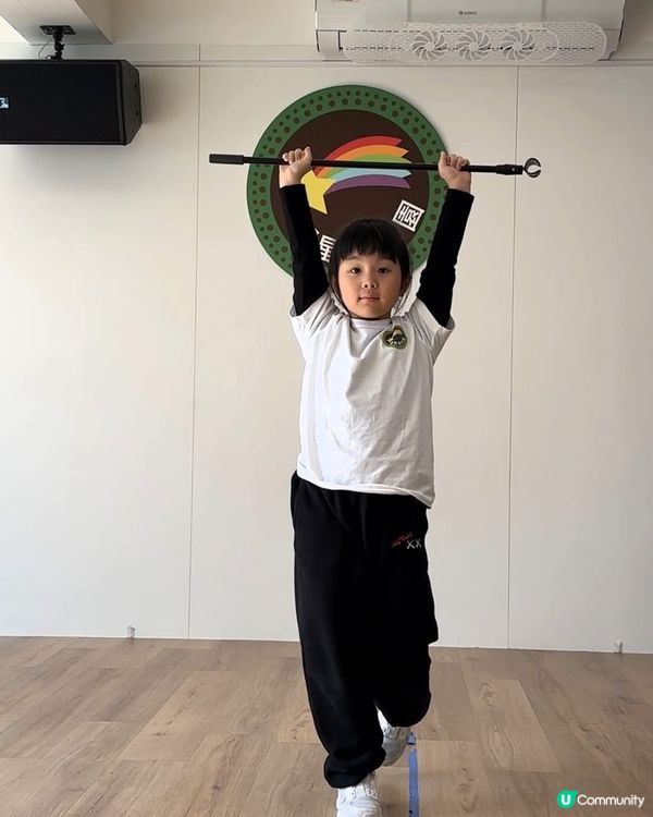 😍暑假玩乜好？星星全方位演藝班等你嚟！🎉