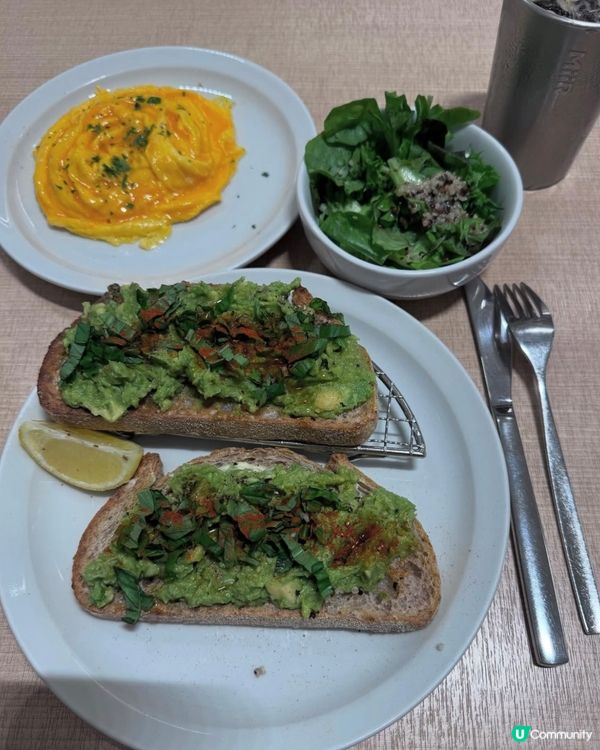 平日食得咁heavy，食light啲🤏等個人bright啲✨