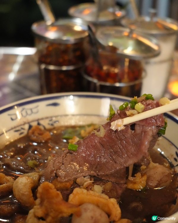 九龍城最新泰國街頭小食風餐廳！