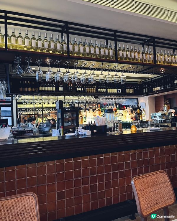 180度維港夜景意大利菜！石窯爐烤手拉薄餅🍕