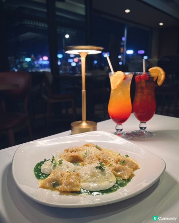 180度維港夜景意大利菜！石窯爐烤手拉薄餅🍕