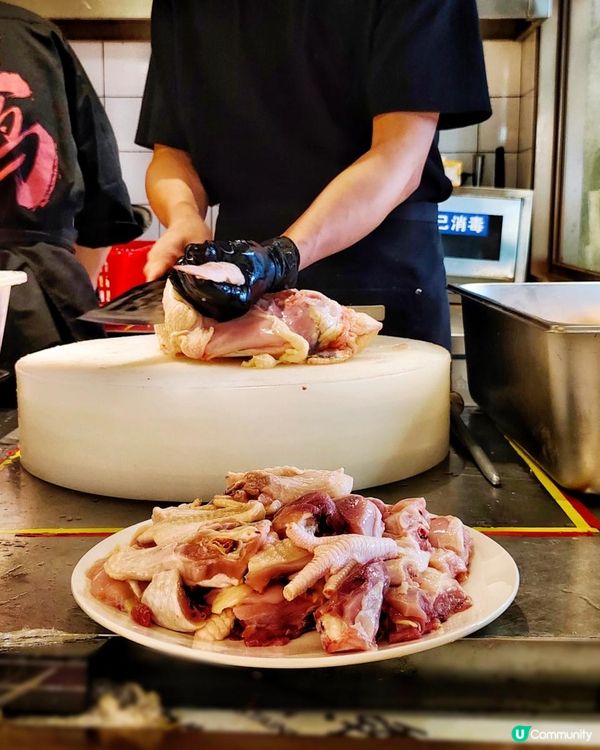 《人均100+吃到石橄欖鮮切雞煲》