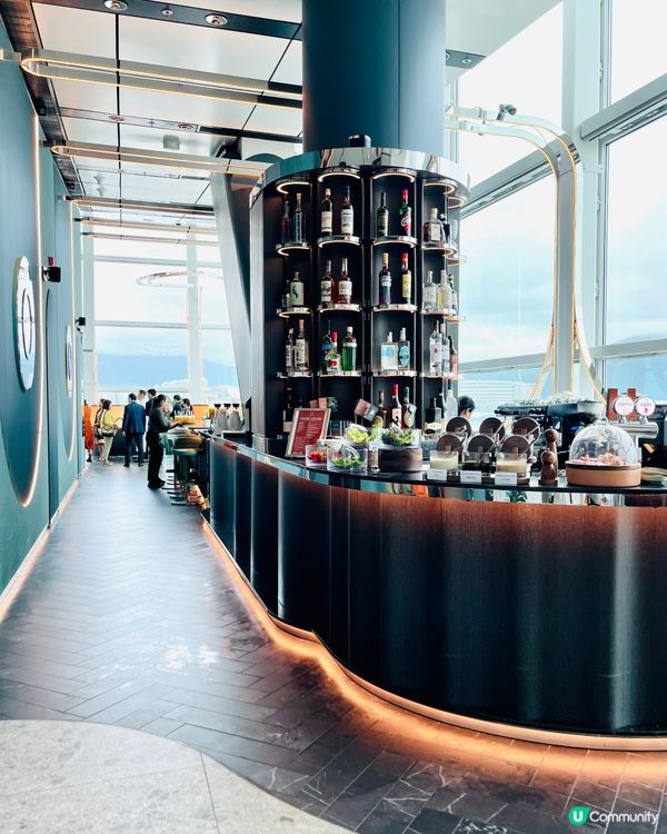 𓂃.𓈒赤鱲角𓎏ෆ.ᐟ上機前在天際景色下享受美食𓈒𓂃. 