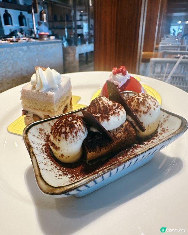 紅磡嘉里酒店自助餐🤤！維港靚景！