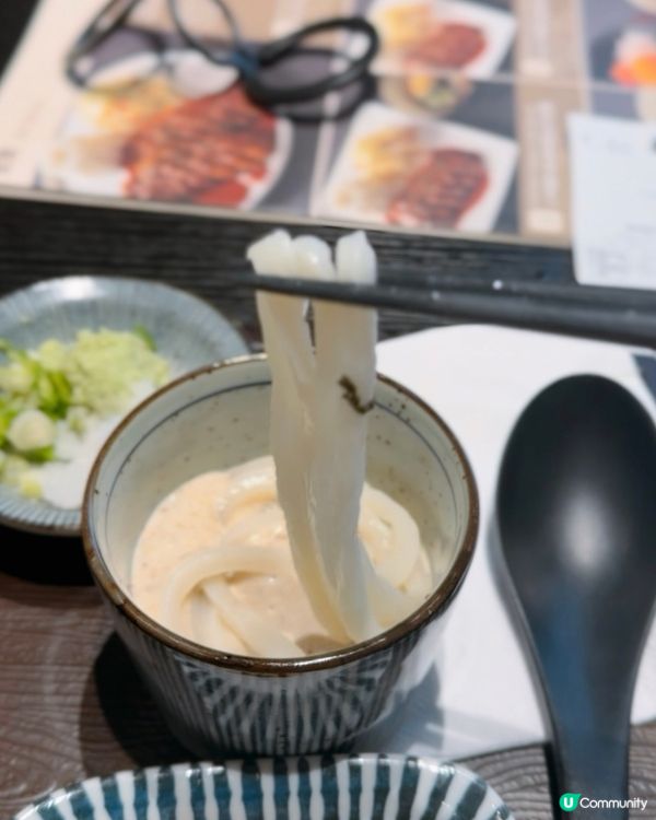 人氣過江龍手工烏冬專門店❓名大於實。