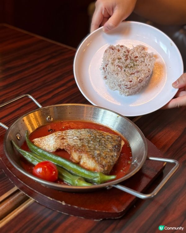 西班牙海鮮飯😋+ 煎鱸魚扒🤤！北角懷舊風西餐廳！