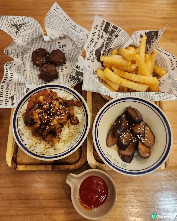 出色台式滷水、炸雞🥘