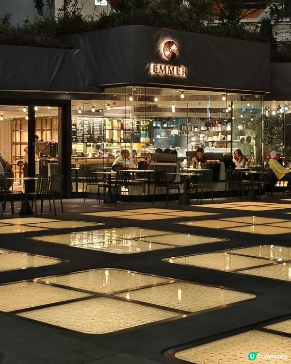 Emmer Pizzeria & Cafe 🍽， 