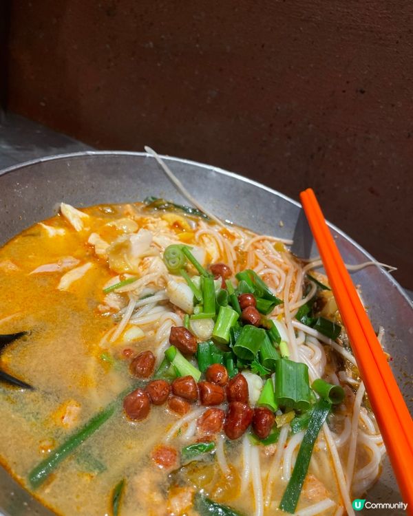 【銅鑼灣金西南手撕雞米線🤤】