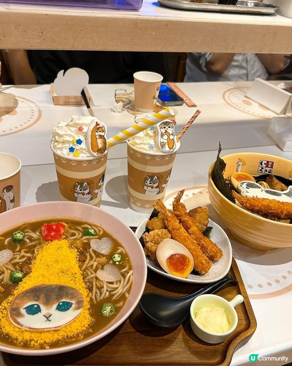 特製拉麵🍜！醬油香到爆！貓貓魚片超可愛😻！