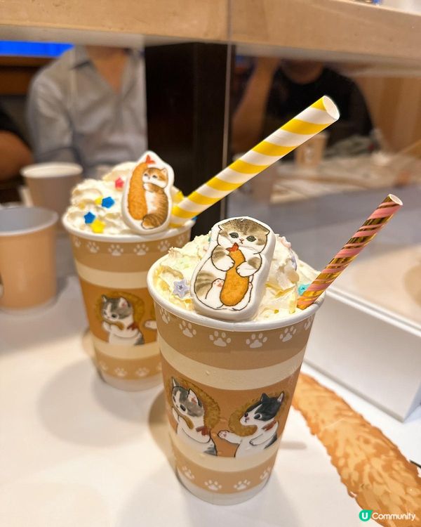 特製拉麵🍜！醬油香到爆！貓貓魚片超可愛😻！