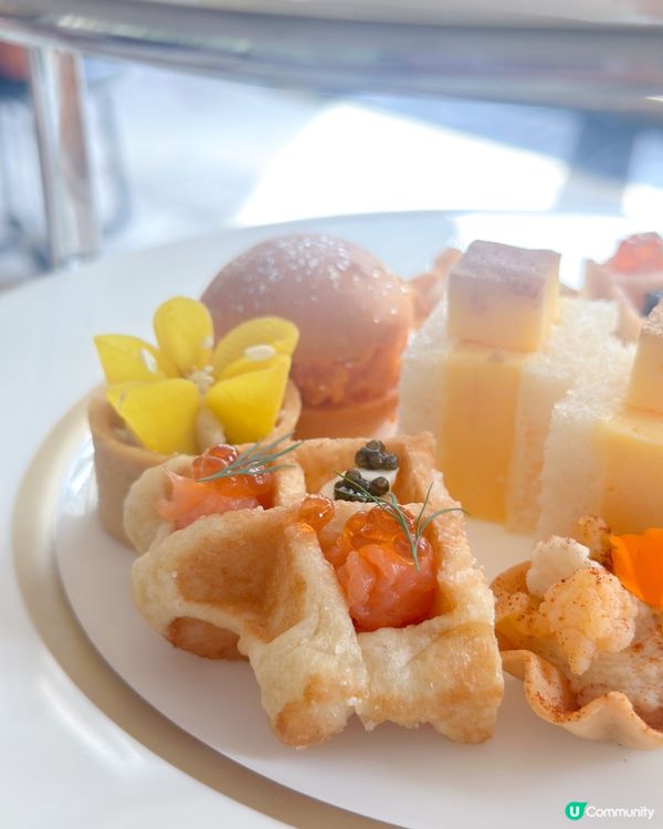 TOM FORD｢陽光琥珀｣下午茶