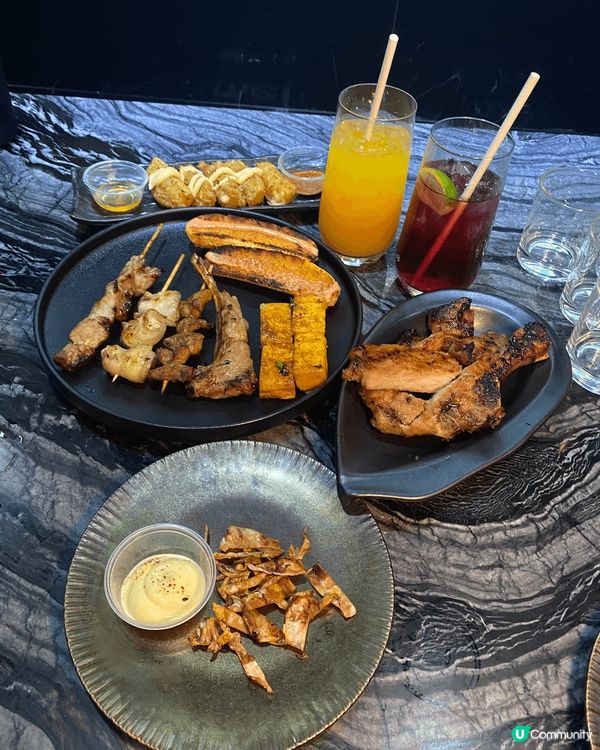 夏天咁熱，梗係約班friend去卡拉OK唱K啦！