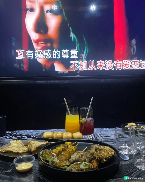 夏天咁熱，梗係約班friend去卡拉OK唱K啦！