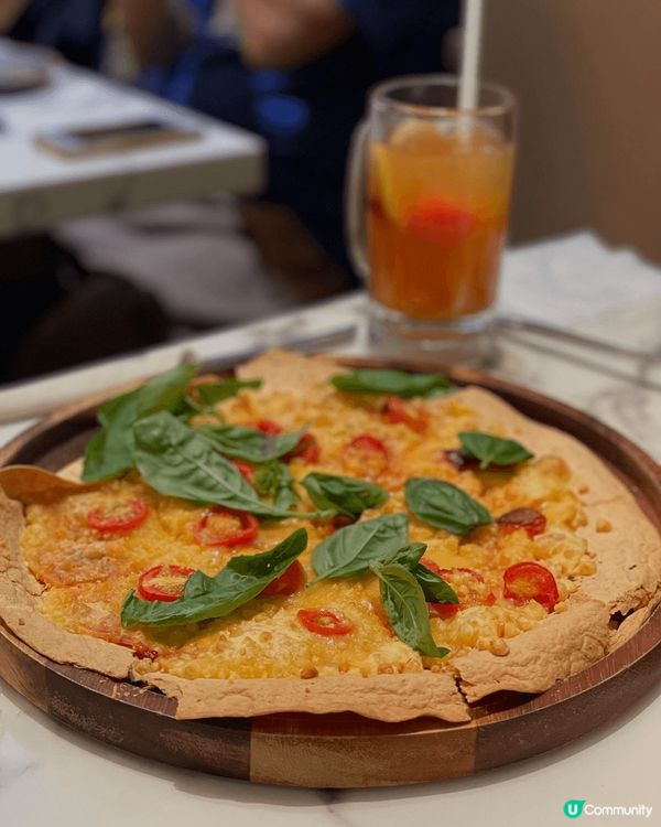 OVO CAFE——素食的高級享受，還能在花店裡用餐  