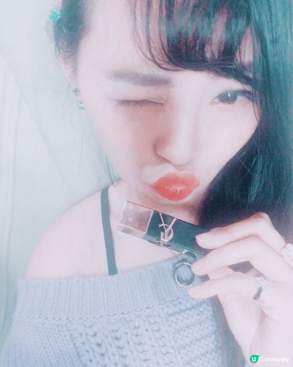 Ysl的氣墊粉餅保濕度高遮瑕度高持久力強，Ysl唇膏很滋潤顏...