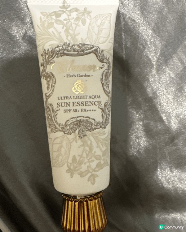 平日最愛的防曬底妝，最喜歡的是淡淡的玫瑰香味又可以均勻膚色，...