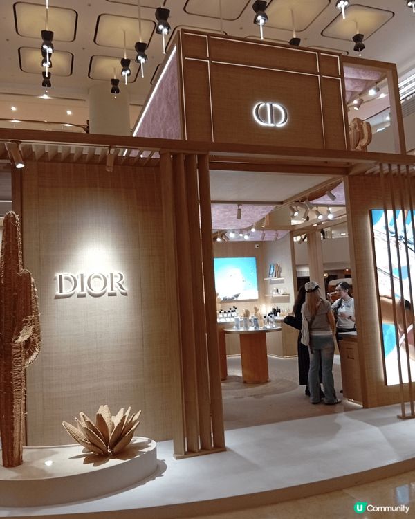 由即日起至6月30日，Dioriviera限定主題店登陸太古...