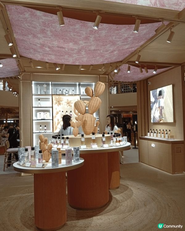 由即日起至6月30日，Dioriviera限定主題店登陸太古...