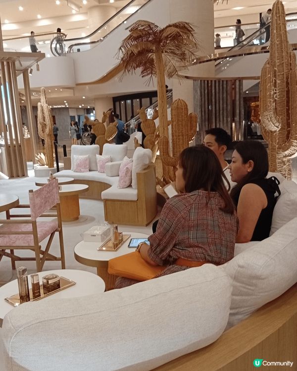 由即日起至6月30日，Dioriviera限定主題店登陸太古...