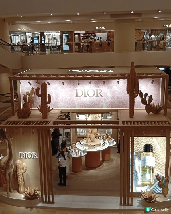 由即日起至6月30日，Dioriviera限定主題店登陸太古...