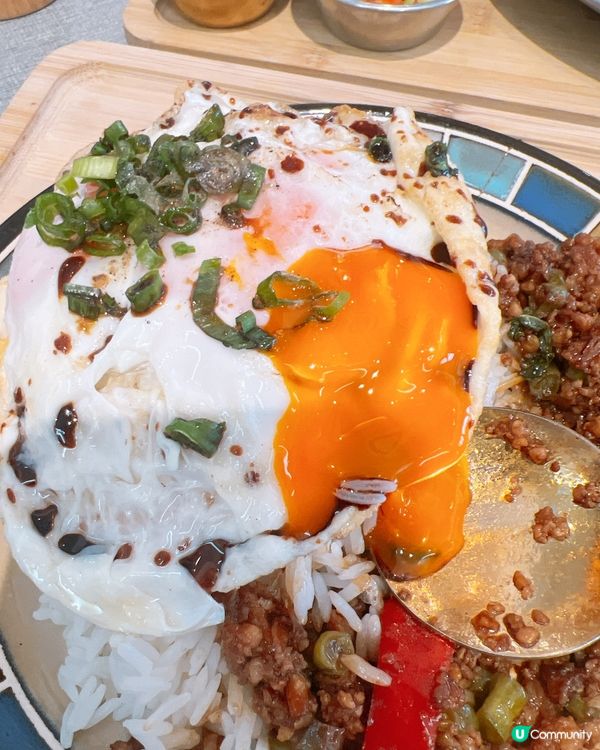 元朗必食「泰式奶茶雪山🍧」暴擊！$68刨冰，泰奶控衝啊～🇹🇭❄️