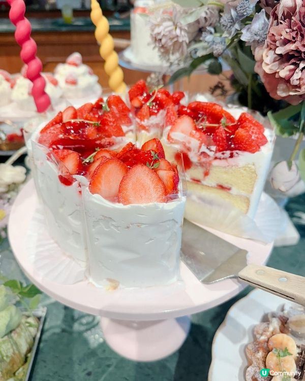 首爾爆紅貴氣復古風蛋糕Cafe