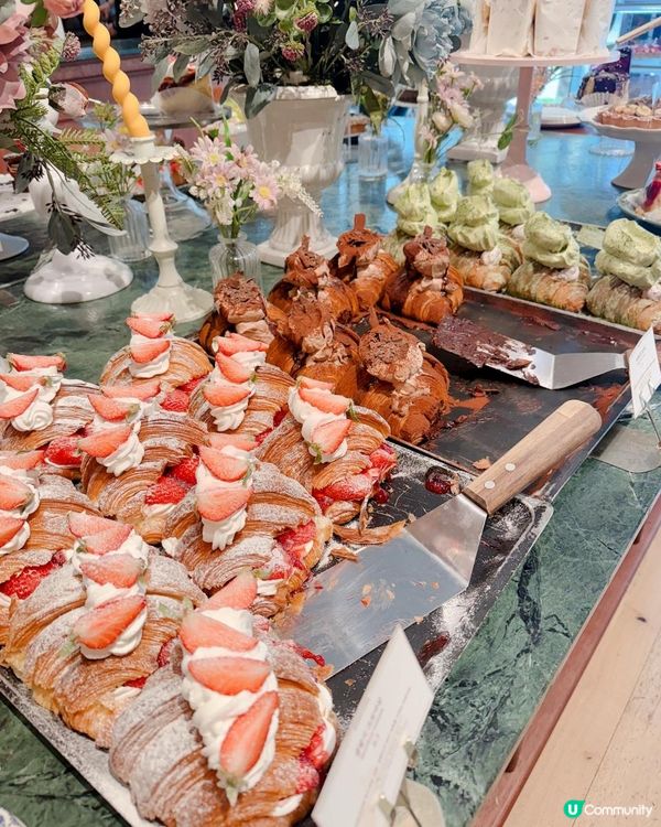 首爾爆紅貴氣復古風蛋糕Cafe