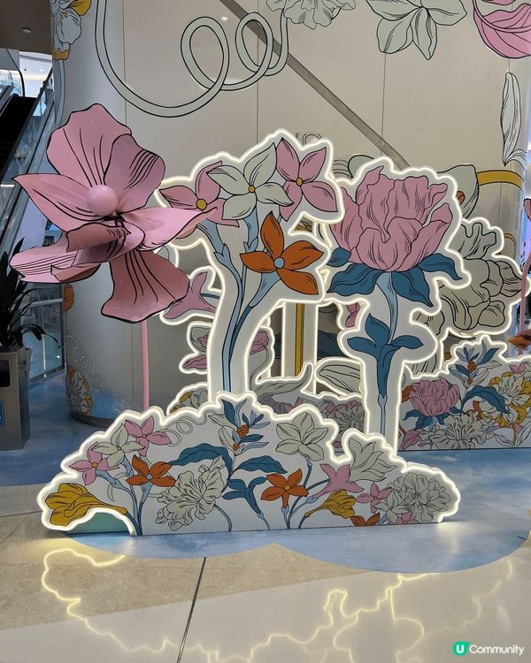 深圳東門呢個1234 space商場，有個超靚嘅花花打卡位，...