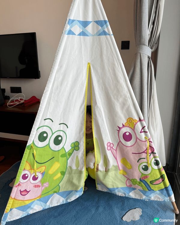 位於惠州的雙月灣檀悅都喜天麗度假酒店，全海景親子套房，內有兩...