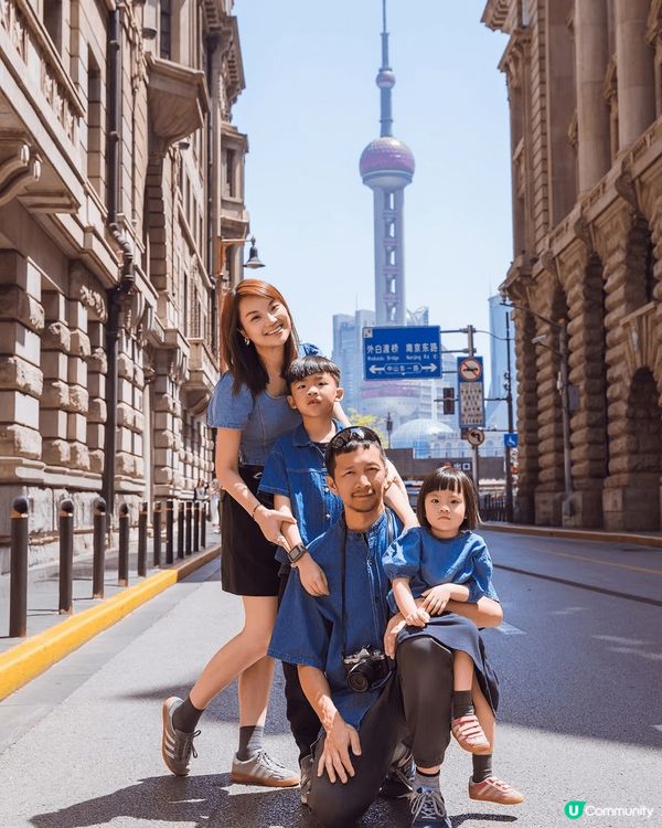 旅行對我來說最動人的地方之一，就是一張「到此一遊」的全家福📷...