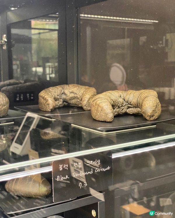 🇰🇷☕️金浦黑色系感性大空間Café打卡＋咖啡推薦 💯