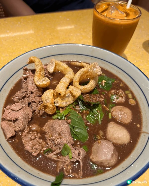 假期留港,去左商場入要嘅泰國餐廳