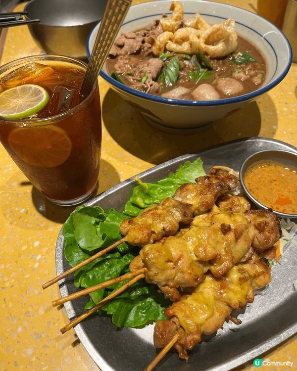 假期留港,去左商場入要嘅泰國餐廳