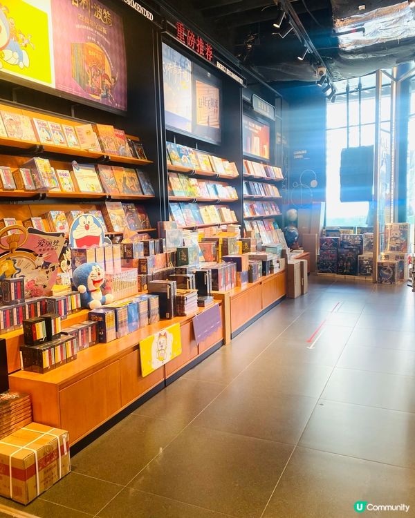 🫡向「荒謬」致敬？！🫡深圳無人不知曉的西西弗書店