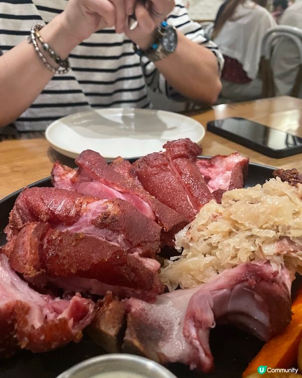 Friday Pizza Night😋🍕