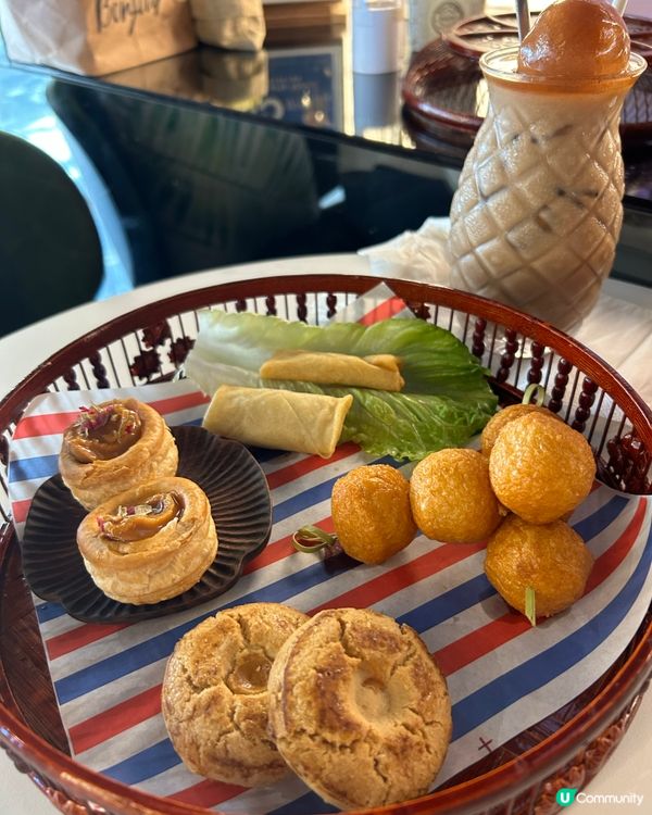 Happy Kitchen Café & Bar