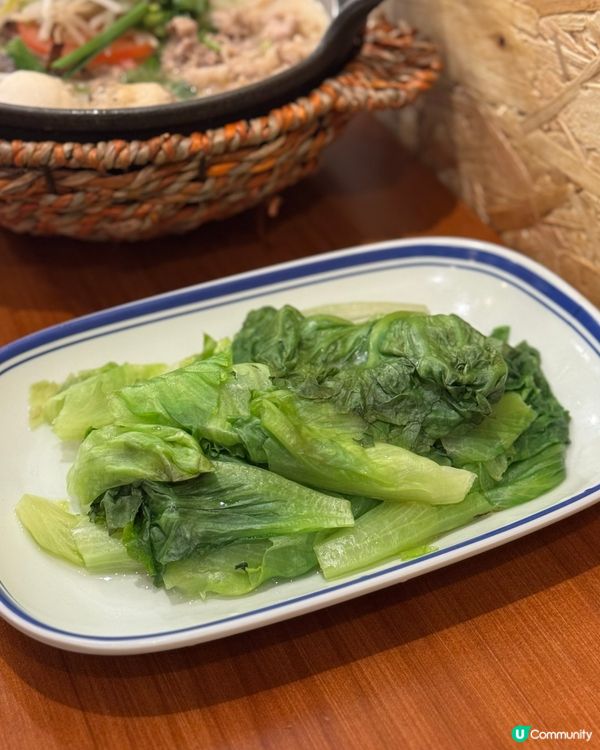 旺角米線唔夠食任添?! 麻辣雲耳拍青瓜😋新疆雞翼勁正！🌶️