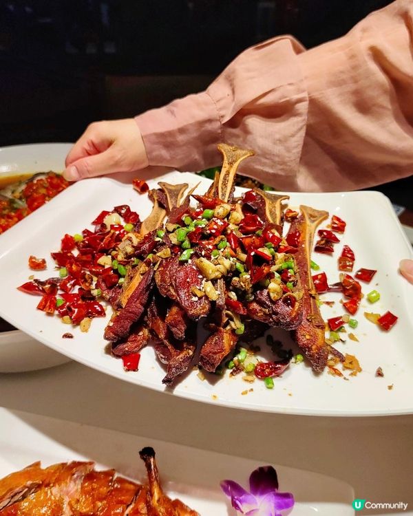 《羅湖口岸附近打卡新派湖南菜》