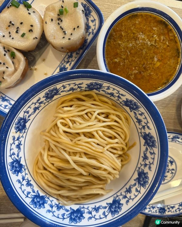 抵食又大碟，出名嘅生煎包