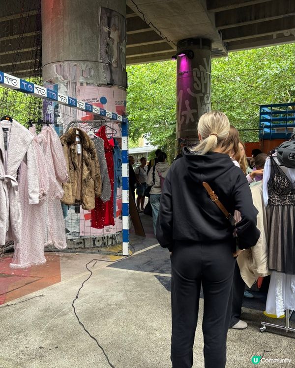 趁週末行本地市集😍 哥本哈根嘅大笪地✨ 仲有二手名牌市集