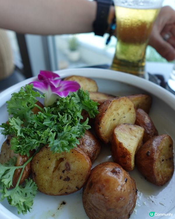 【思思賢嘆世界】峴港無敵海景🤤！天台酒吧chill爆！🌊