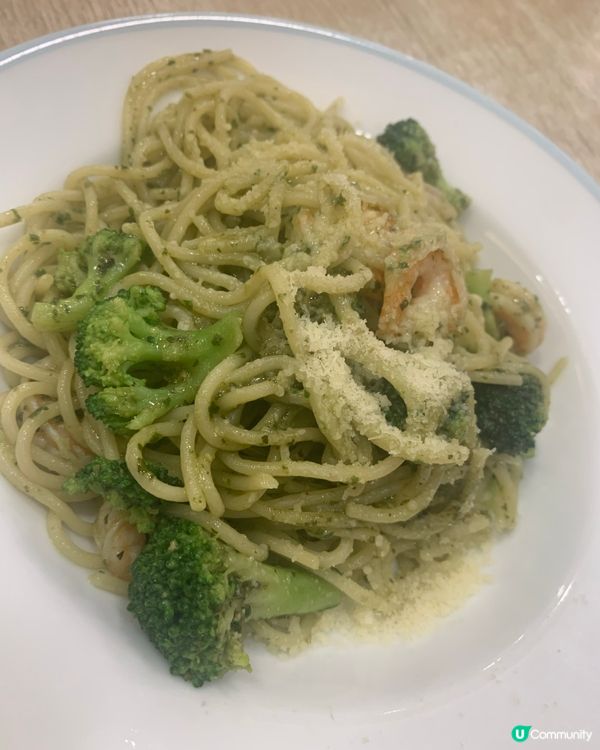 自己一人食薩利亞