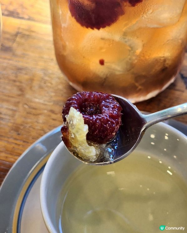 🇰🇷韓國梨泰院靜靜歎茶｜紅茶＋手工鬆餅🍓☕