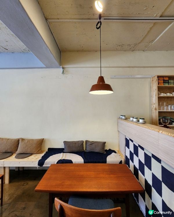 🇰🇷韓國梨泰院靜靜歎茶｜紅茶＋手工鬆餅🍓☕