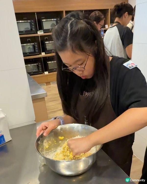 奇華🥮熊貓蛋黃奶皇及黑芝麻奶皇月餅班